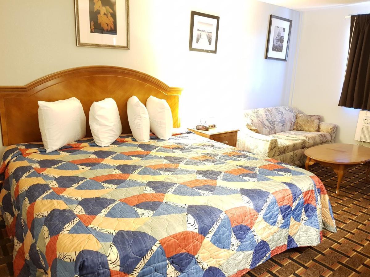 And Hotel Le Mars