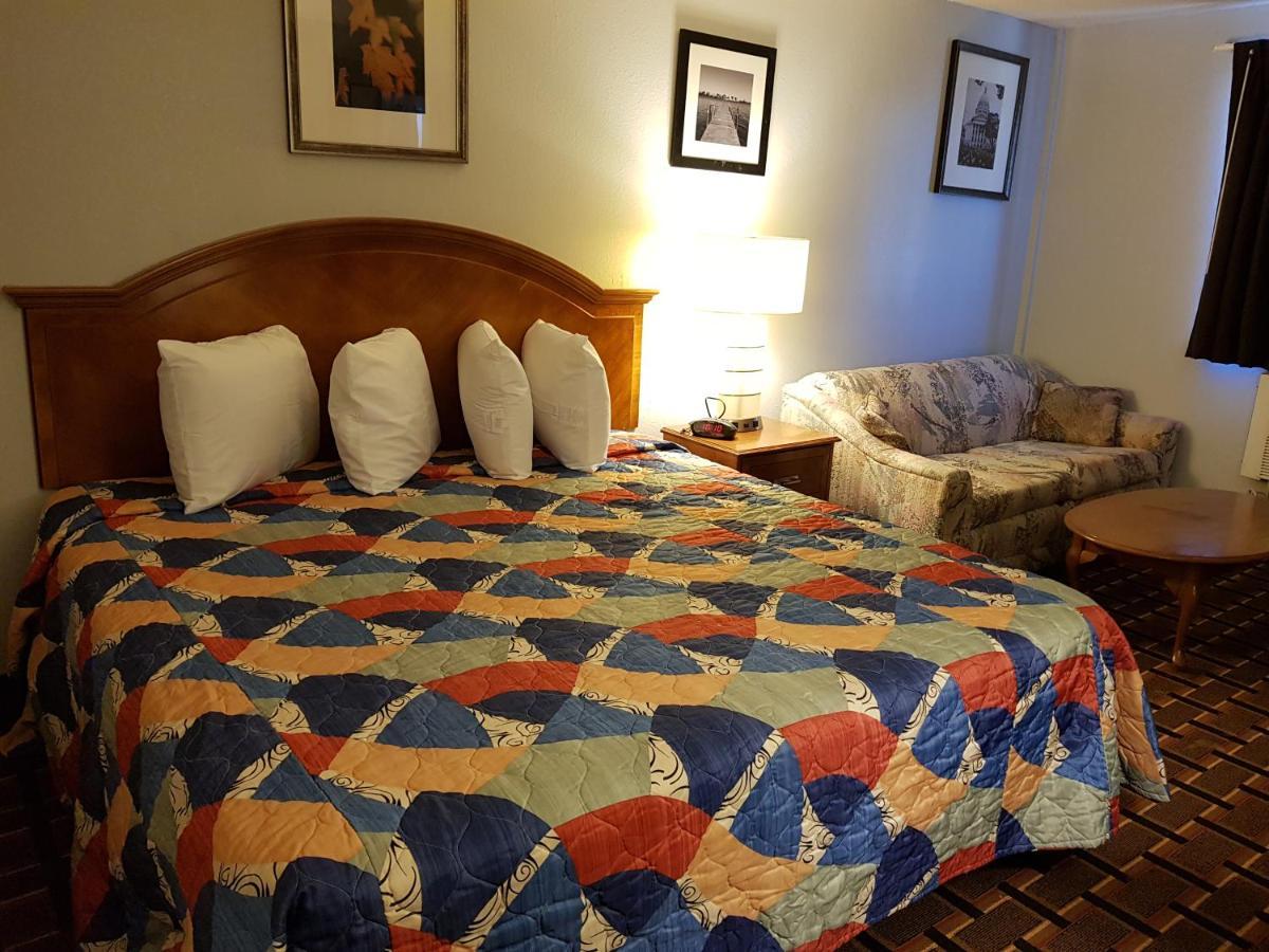 And Hotel 2*